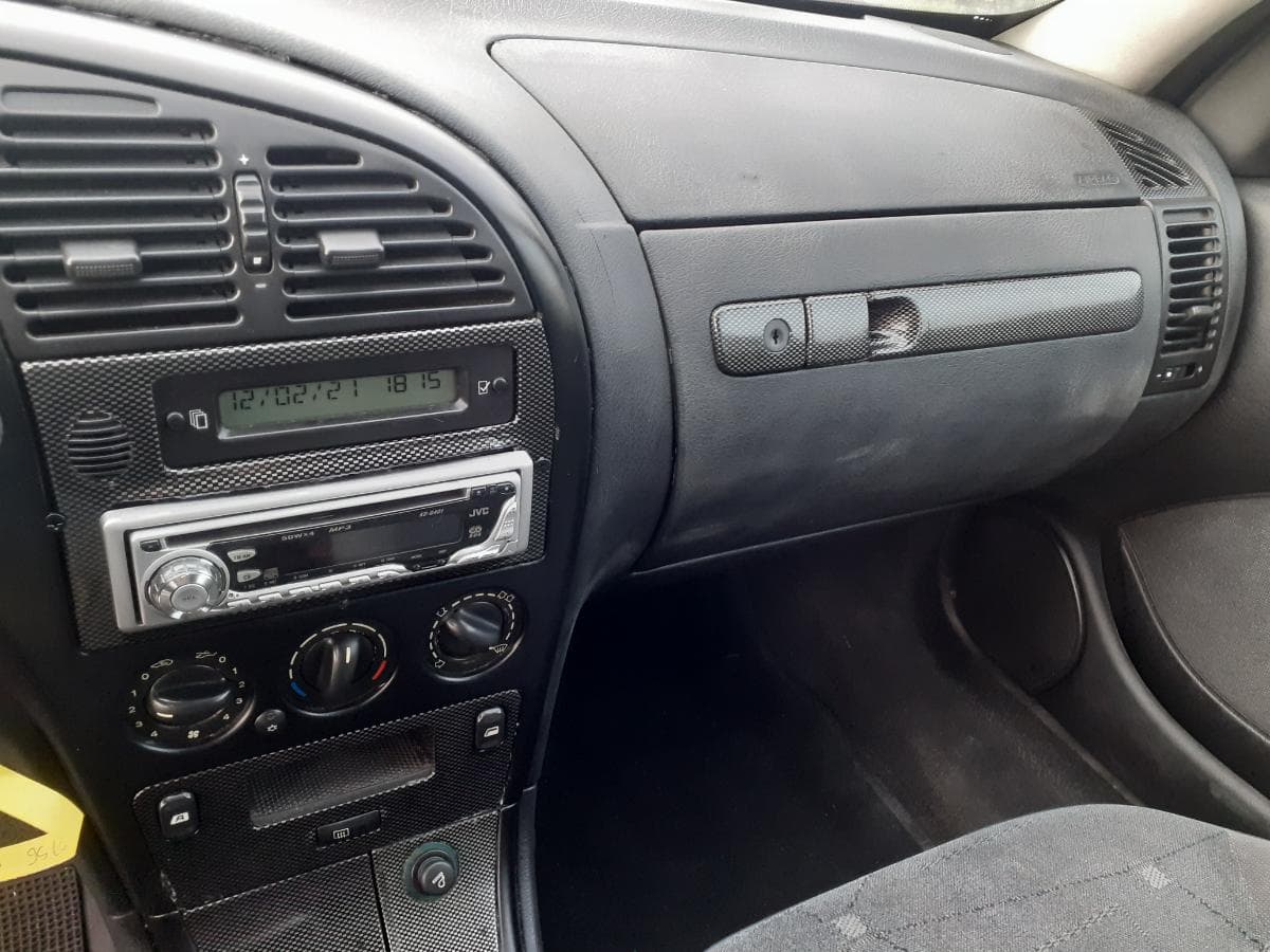 Citroën Xsara 1.4i · Ano 2001 — imagen 17