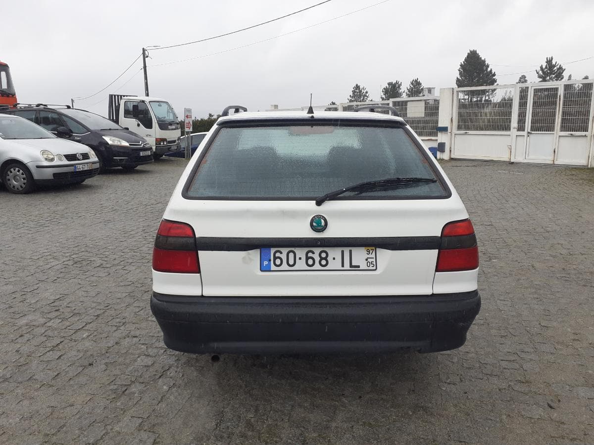 Skoda Felicia · Ano 1997 — imagen 5