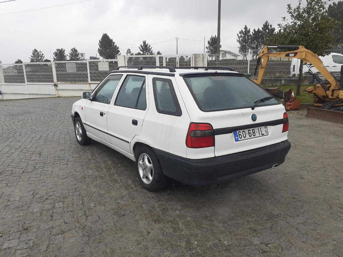 Skoda Felicia · Ano 1997 — imagen 4