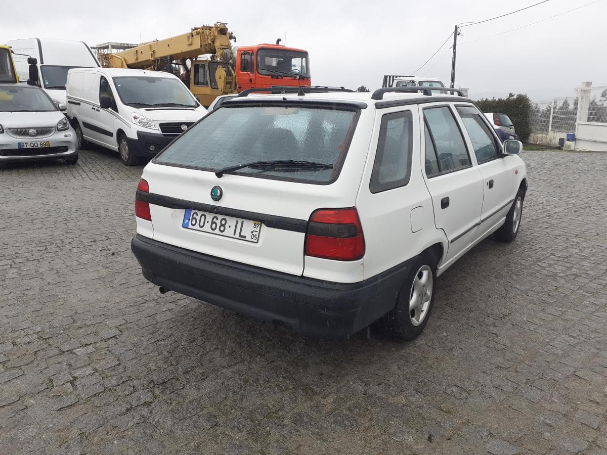 Skoda Felicia · Ano 1997 — imagen 6