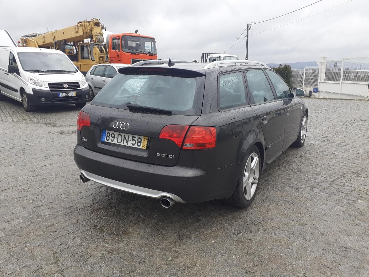 Audi A4 2.0 TDI · Ano 2007 — imagen 6