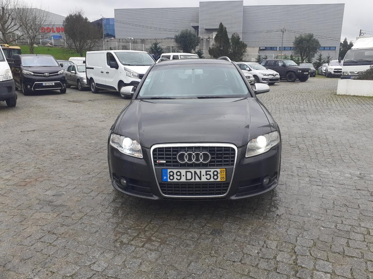 Audi A4 2.0 TDI · Ano 2007 — imagen 2