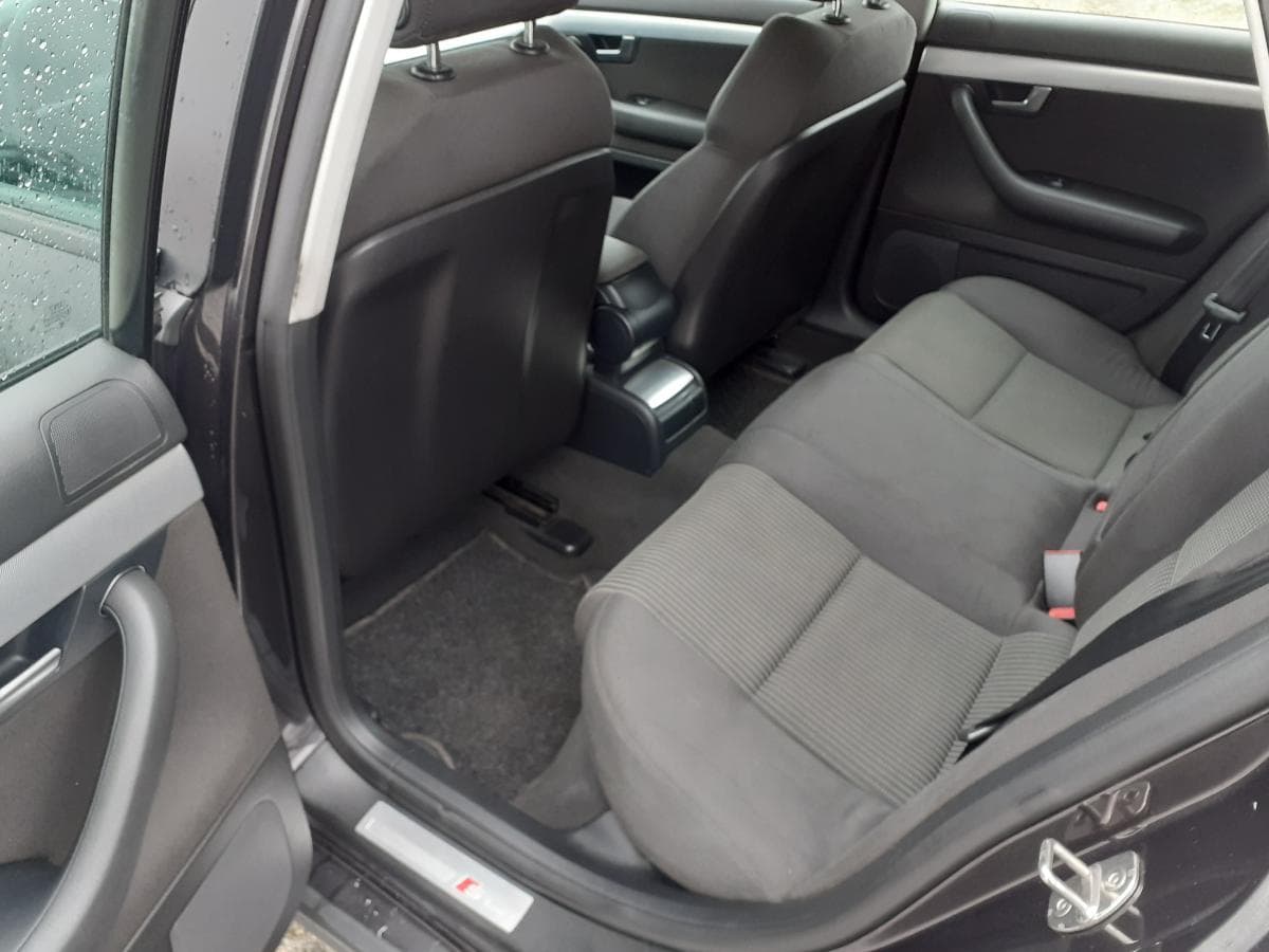 Audi A4 2.0 TDI · Ano 2007 — imagen 14