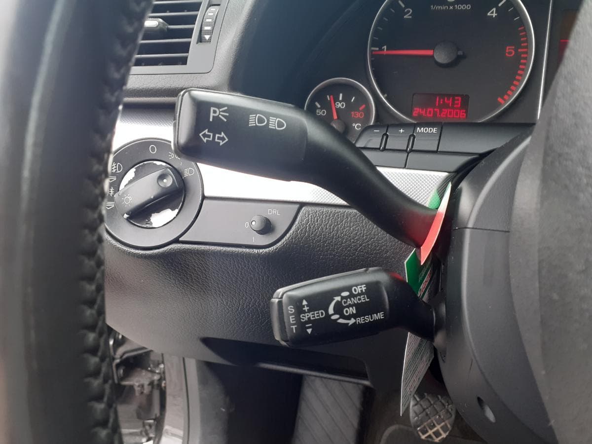 Audi A4 2.0 TDI · Ano 2007 — imagen 15
