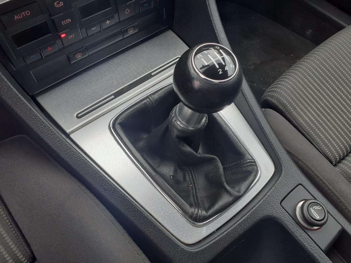 Audi A4 2.0 TDI · Ano 2007 — imagen 21