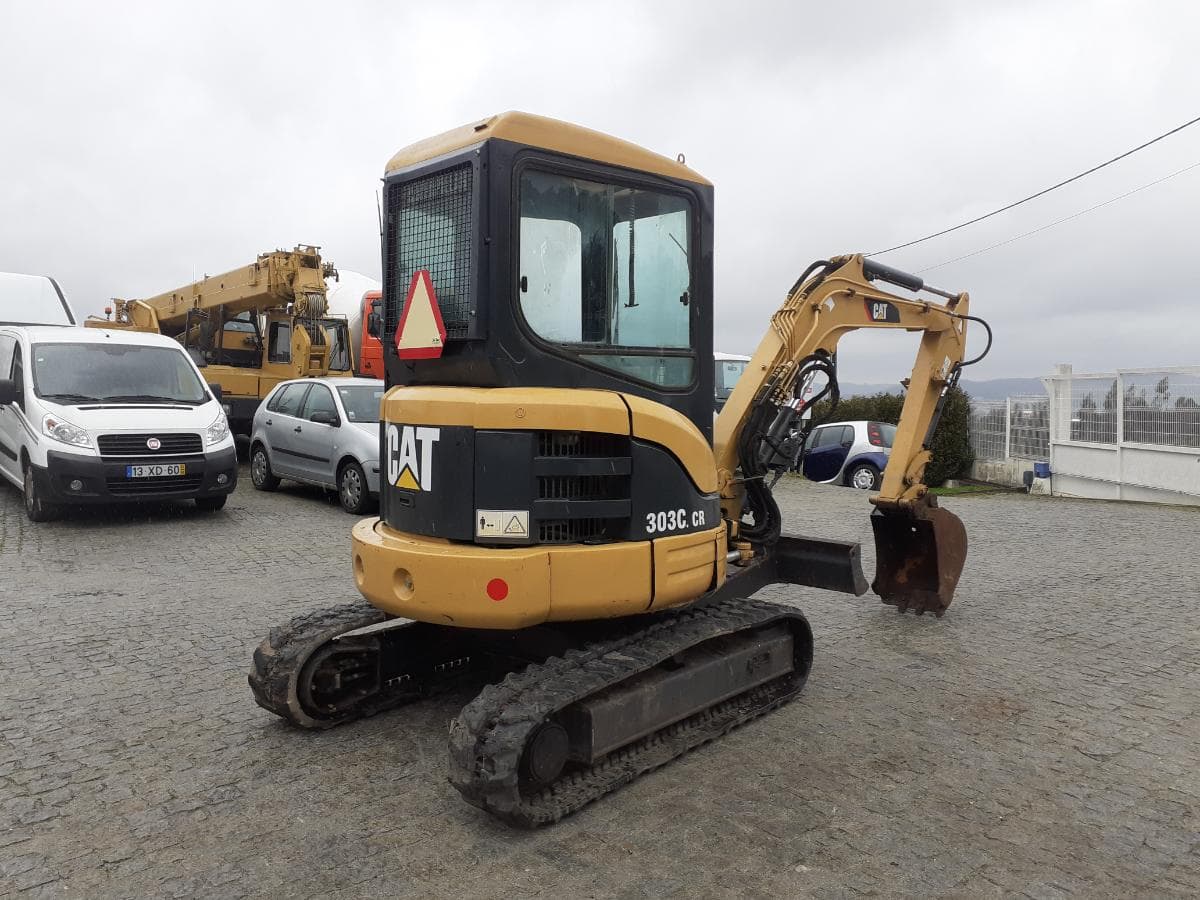Mini giratória Caterpillar 303C-CR — image 3