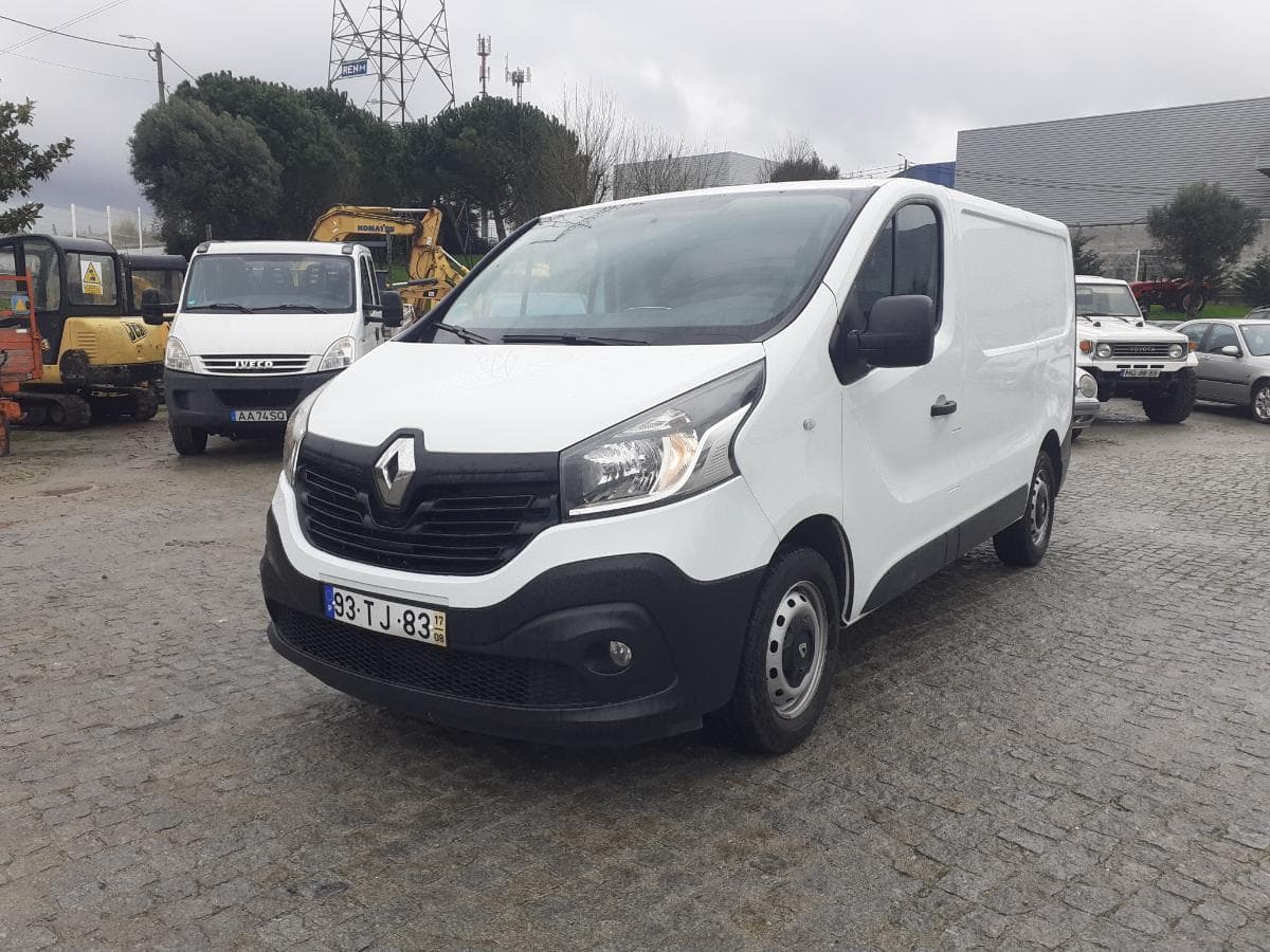 Renault Trafic 1.6 DCI · Ano 2017 — image 3