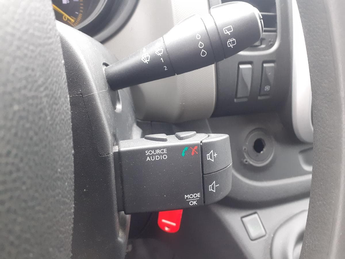 Renault Trafic 1.6 DCI · Ano 2017 — image 15