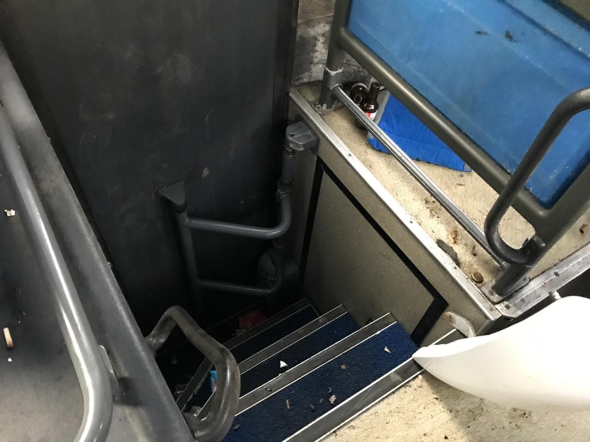 VOLVO B12 · Paredes — imagen 11