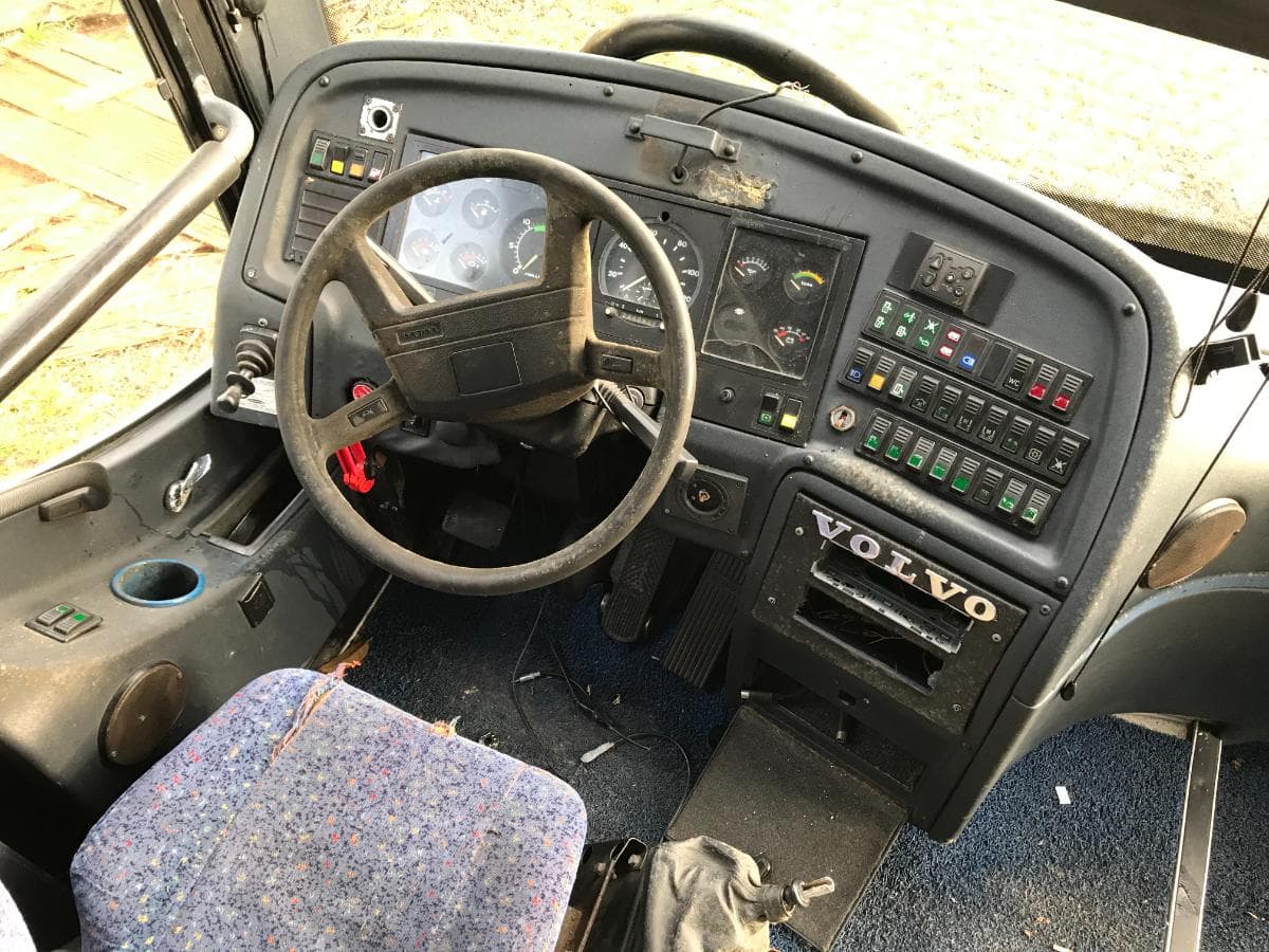 VOLVO B12 · Paredes — imagen 6