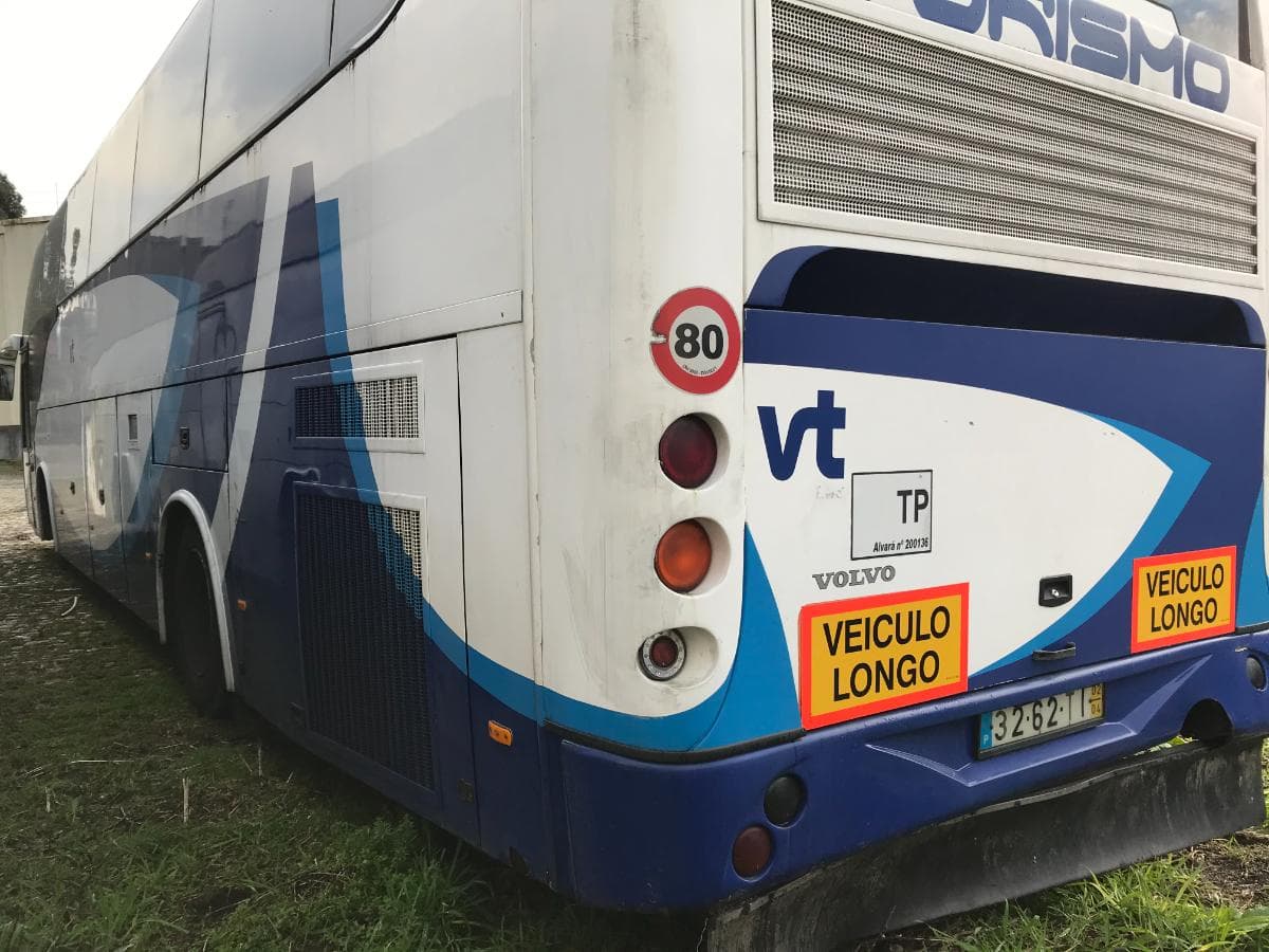 VOLVO B12B · Paredes — imagen 4