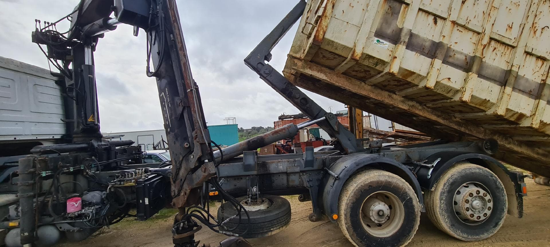 Mercedes-Benz Actros 2540 L c/ grua e sistema contentor — imagen 14