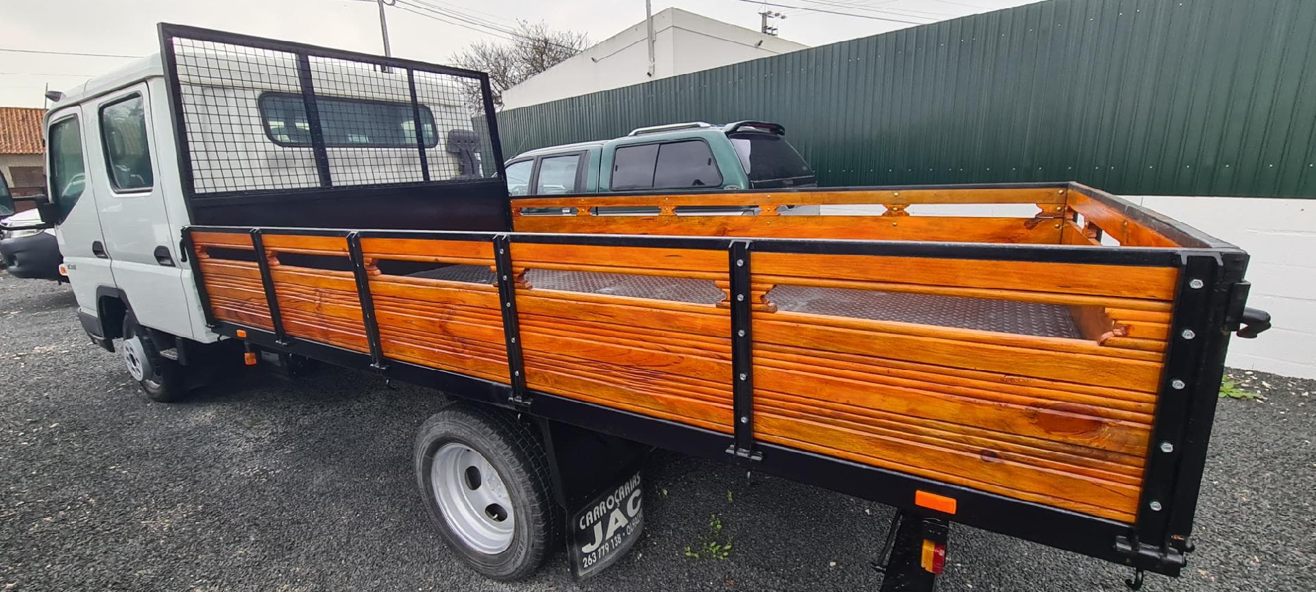 Mitsubishi Canter TD Cabine Dupla — image 3