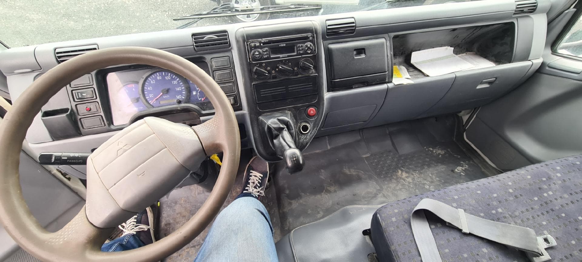Mitsubishi Canter TD Cabine Dupla — image 6