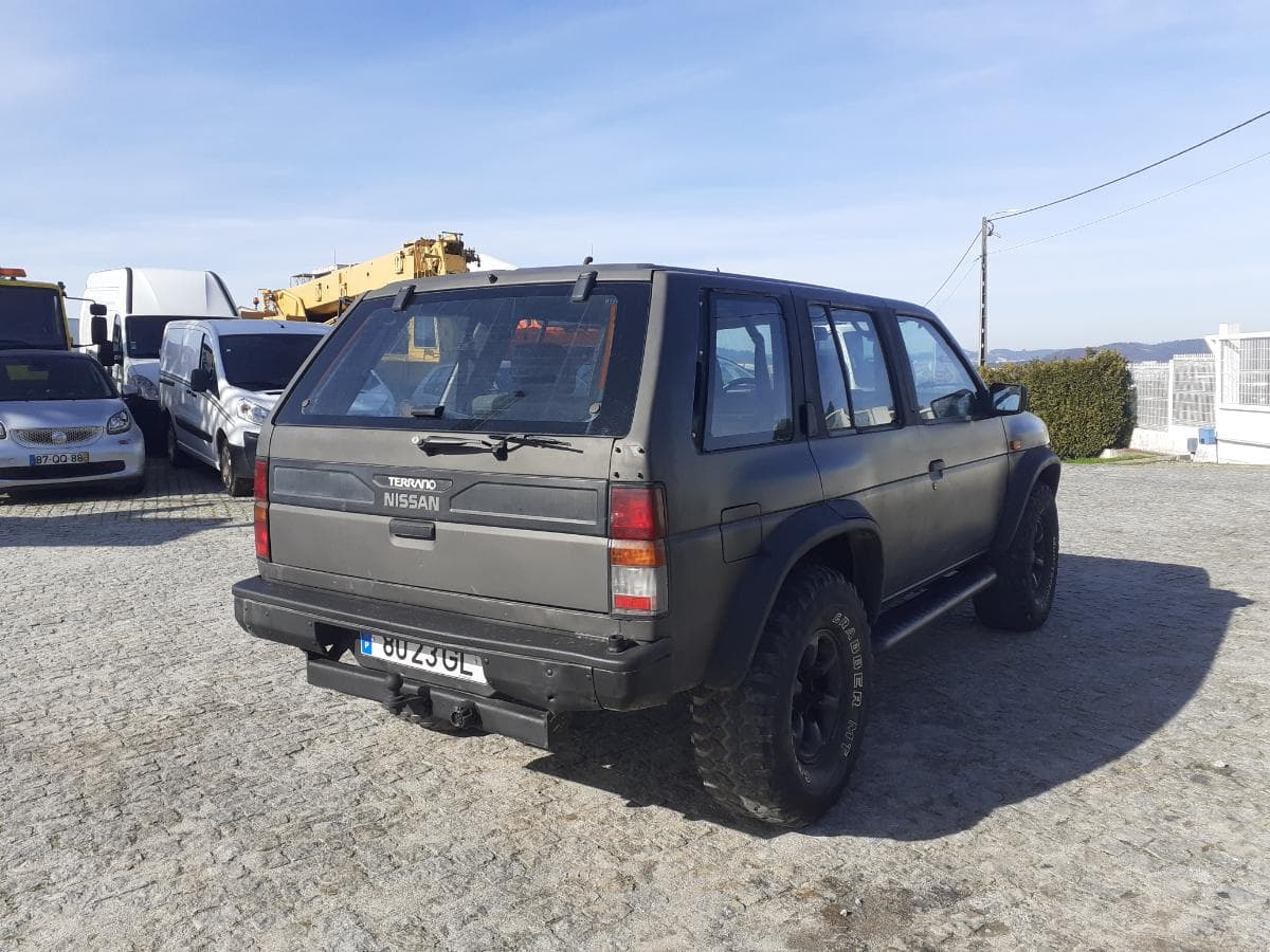 Nissan Terrano 2.7 · Ano 1995 — image 4