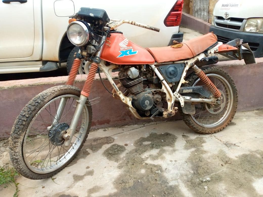 Honda XL 125 · — imagen 1