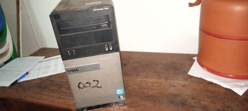 Desktop Dell Optiplex 320 + Desktop Dell Optiplex 390 · — imagen 3