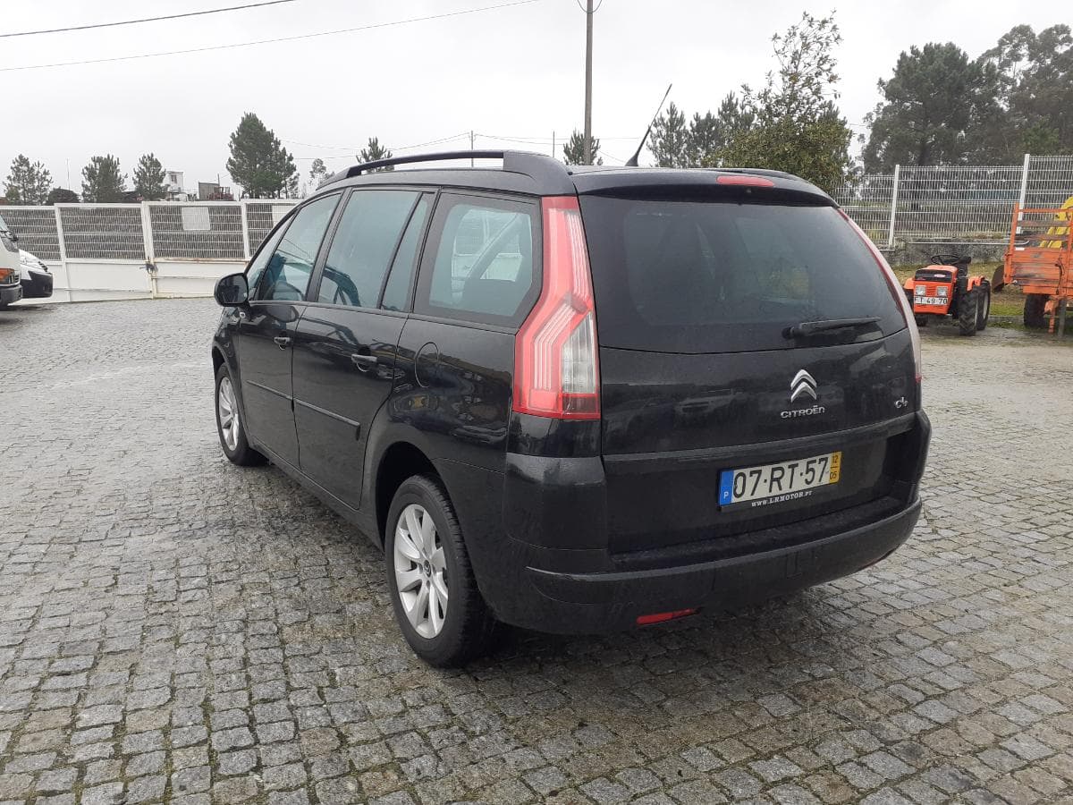 Citroën C4 Grand Picasso · 7 Lugares · Ano 2012 — imagen 4