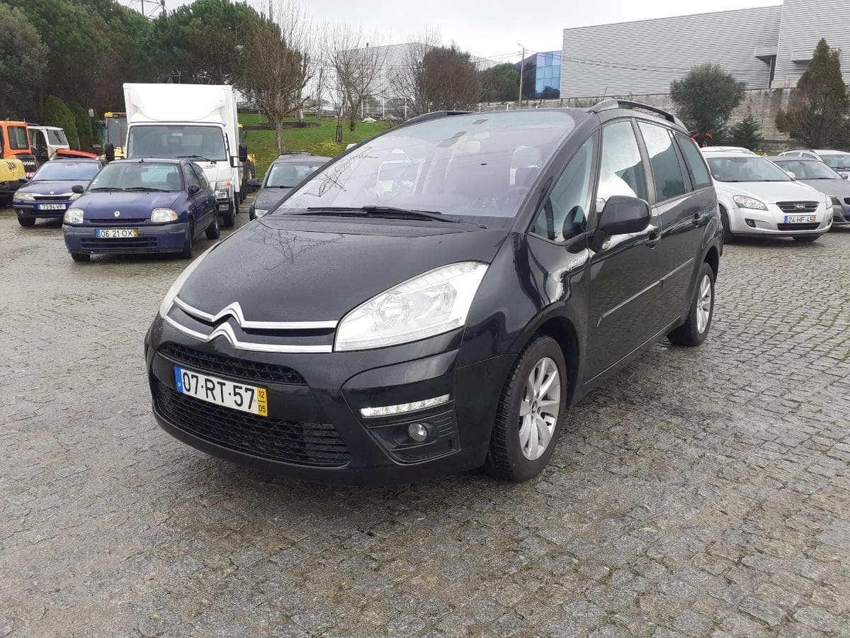Citroën C4 Grand Picasso · 7 Lugares · Ano 2012 — imagen 3