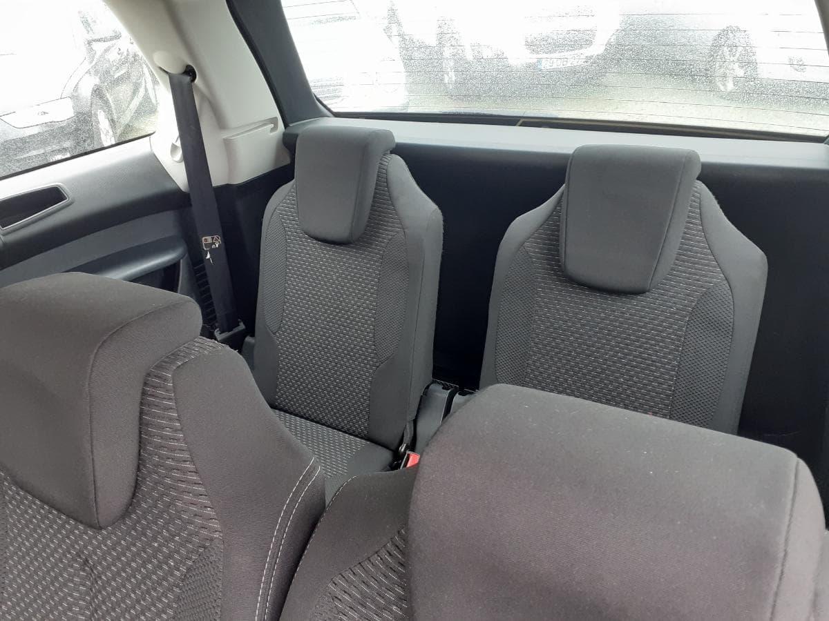 Citroën C4 Grand Picasso · 7 Lugares · Ano 2012 — imagen 13