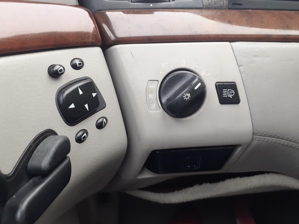 Mercedes-Benz S320 · Ano 1999 — image 19