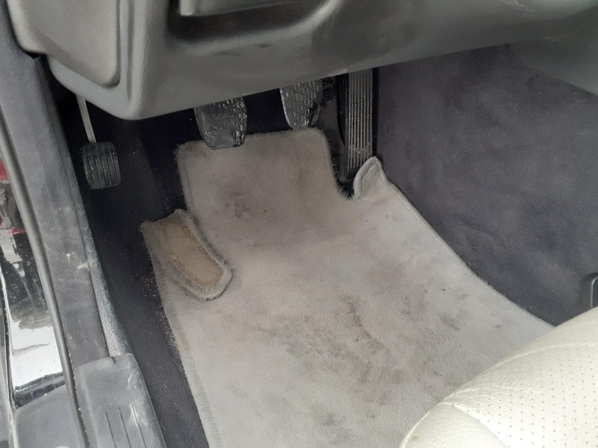 Mercedes-Benz C220CDI · Ano 2004 — imagen 15