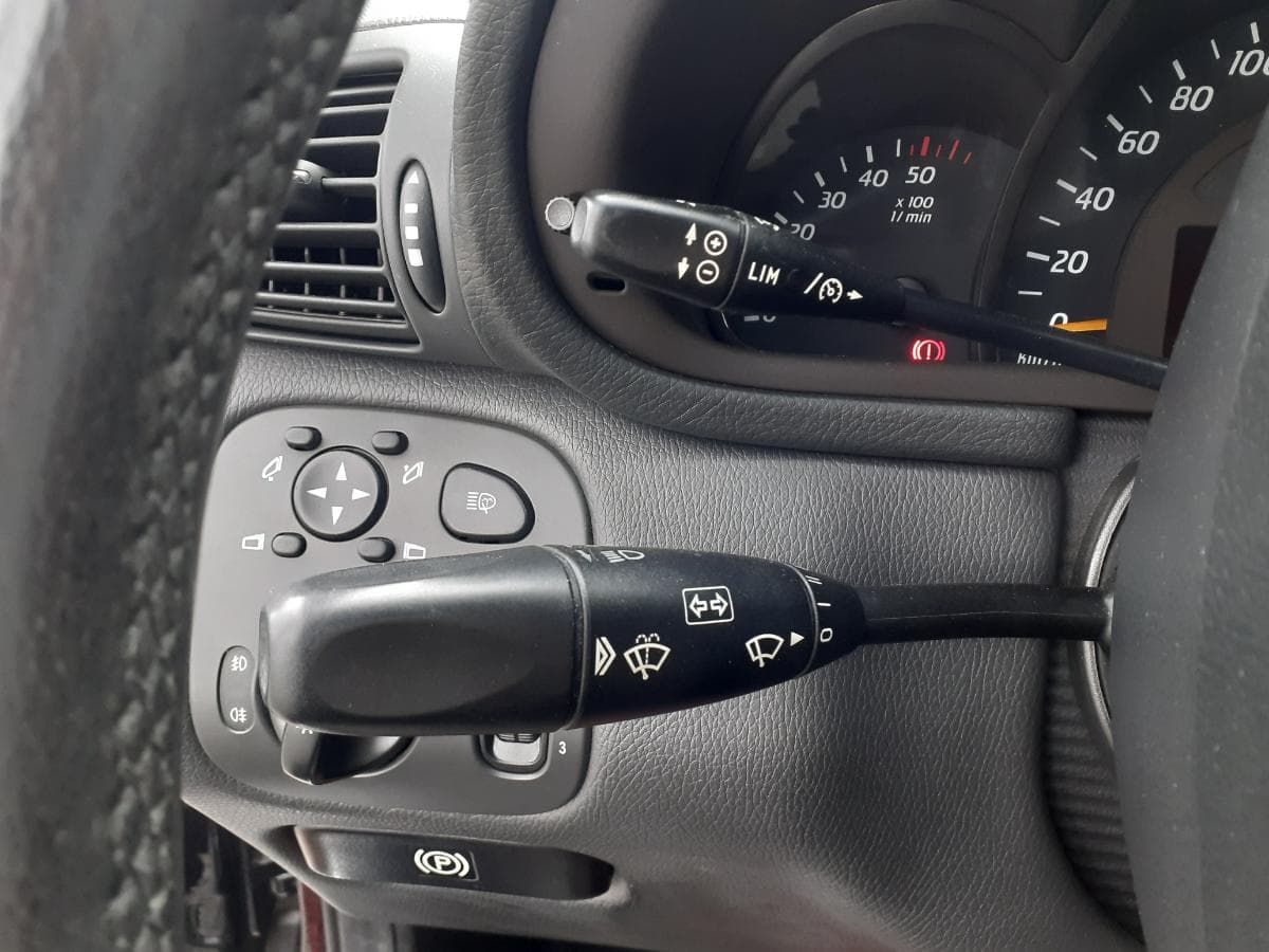 Mercedes-Benz C220CDI · Ano 2004 — imagen 21