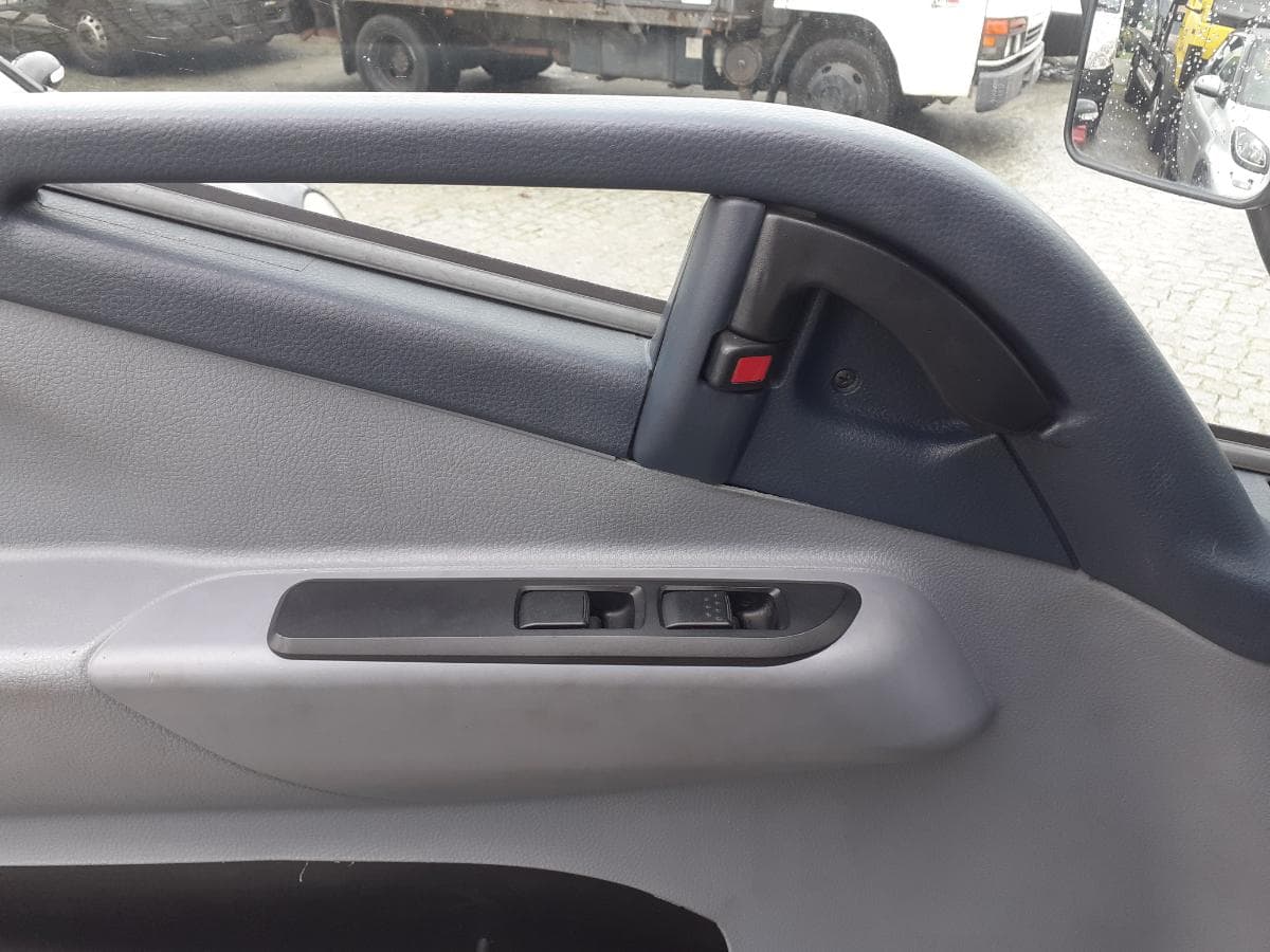 Mitsubishi Canter Fuso 3C13 · Ano 2018 — imagen 21
