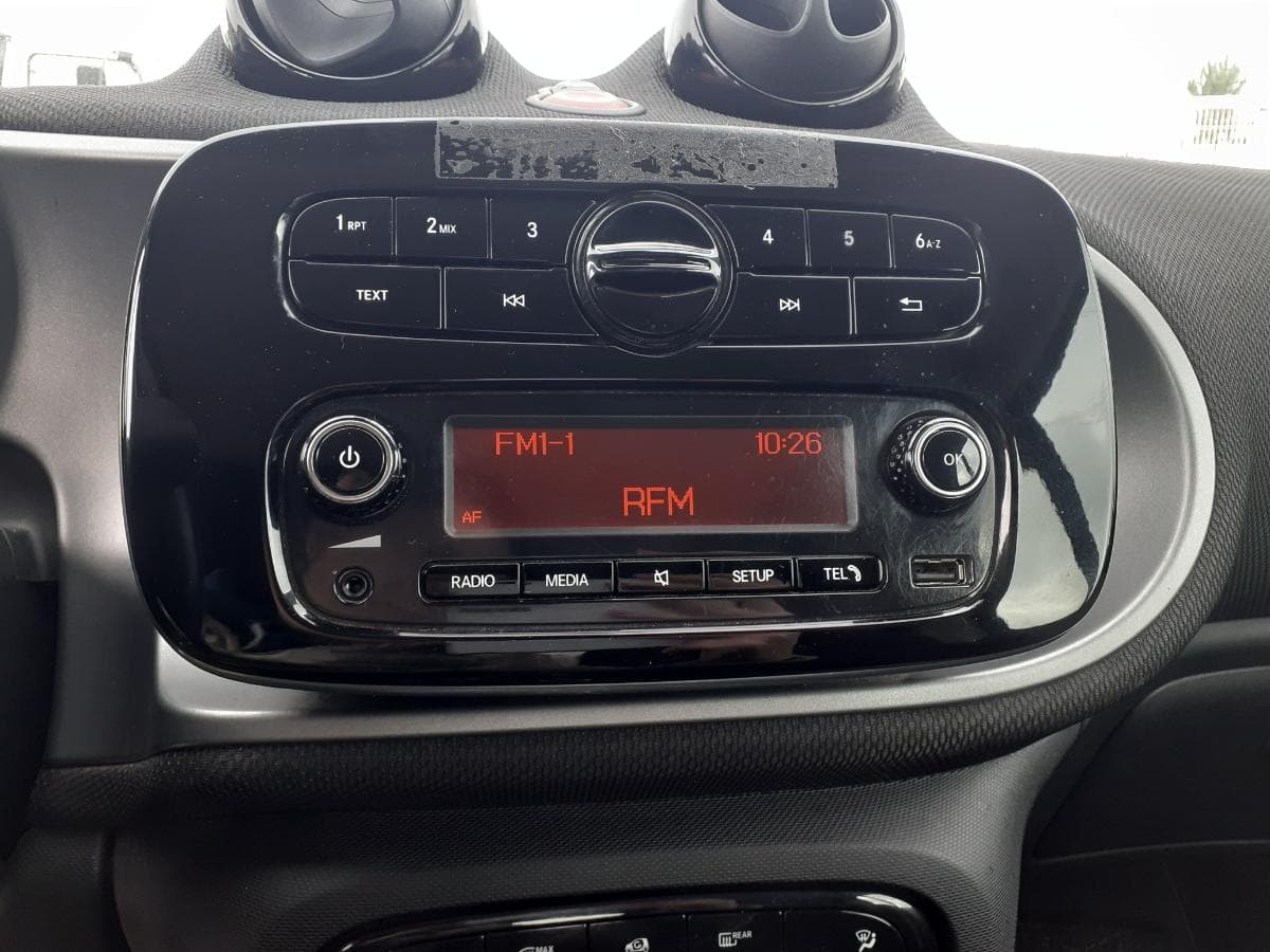 Smart Fortwo 1.0 · Ano 2015 — imagen 12