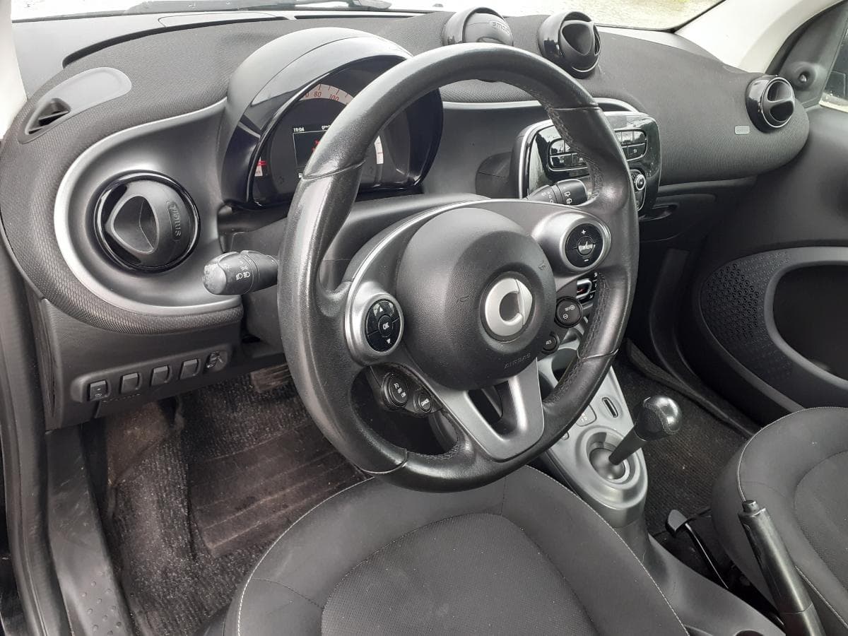 Smart Fortwo 1.0 · Ano 2015 — imagen 13
