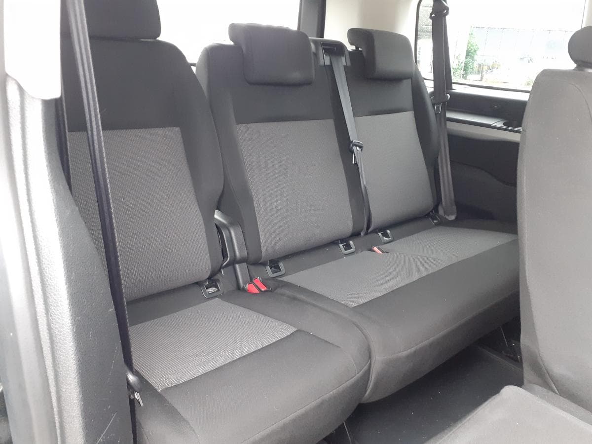Toyota Proace 1.6 D · 9 Lugares · Ano 2017 — imagen 15