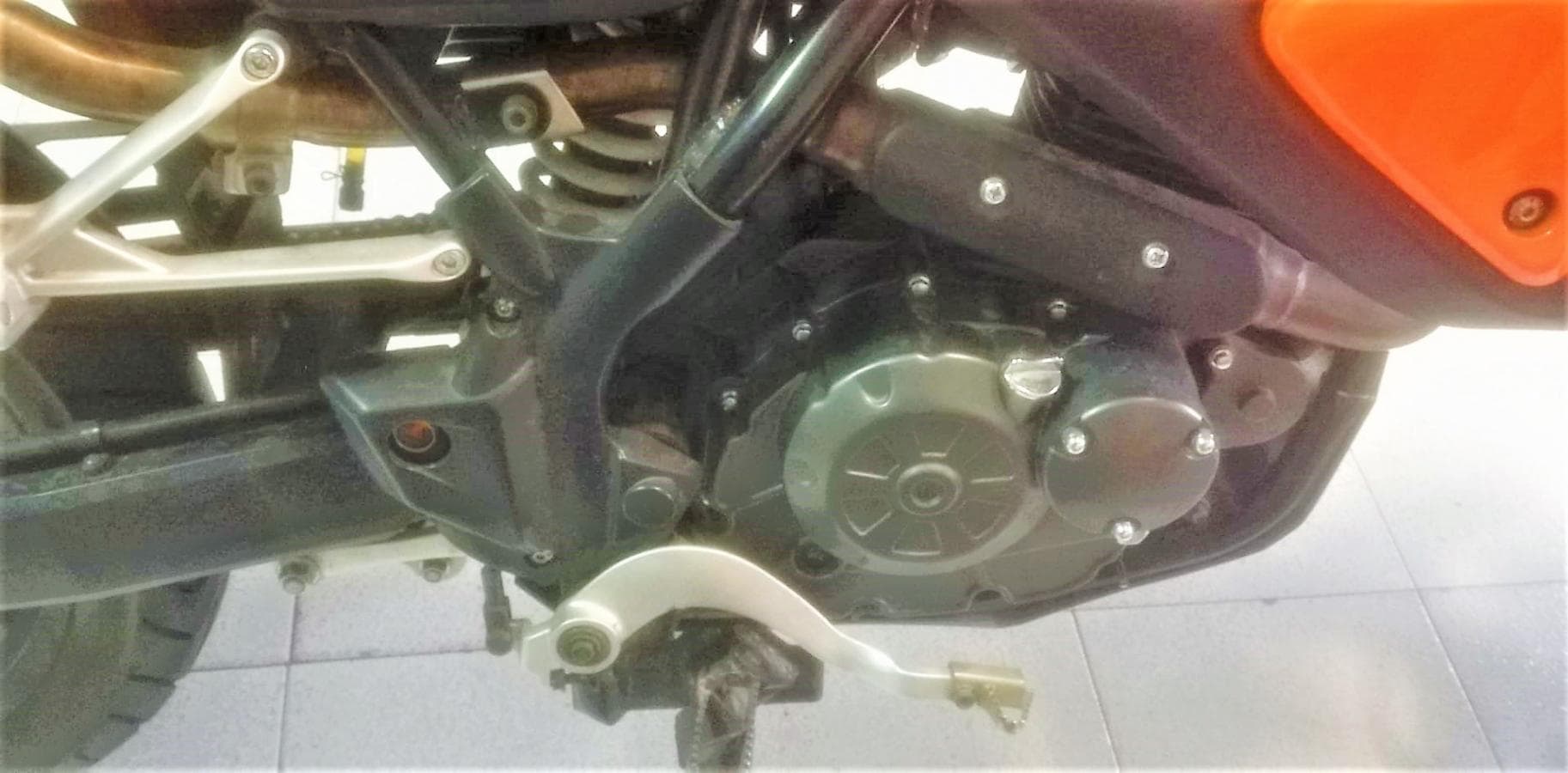 Moto KSR 125 TW — imagen 9