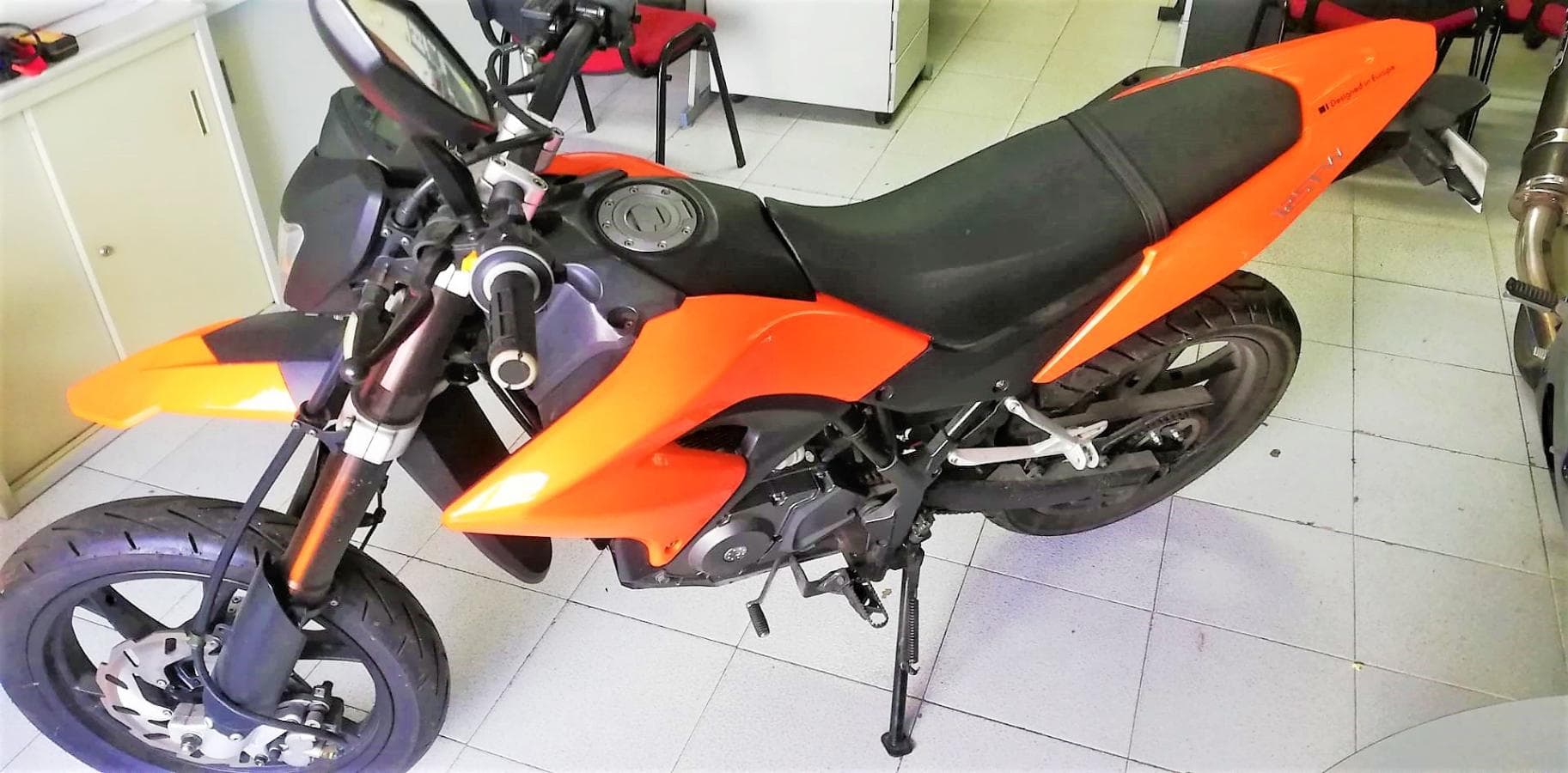 Moto KSR 125 TW — imagen 1