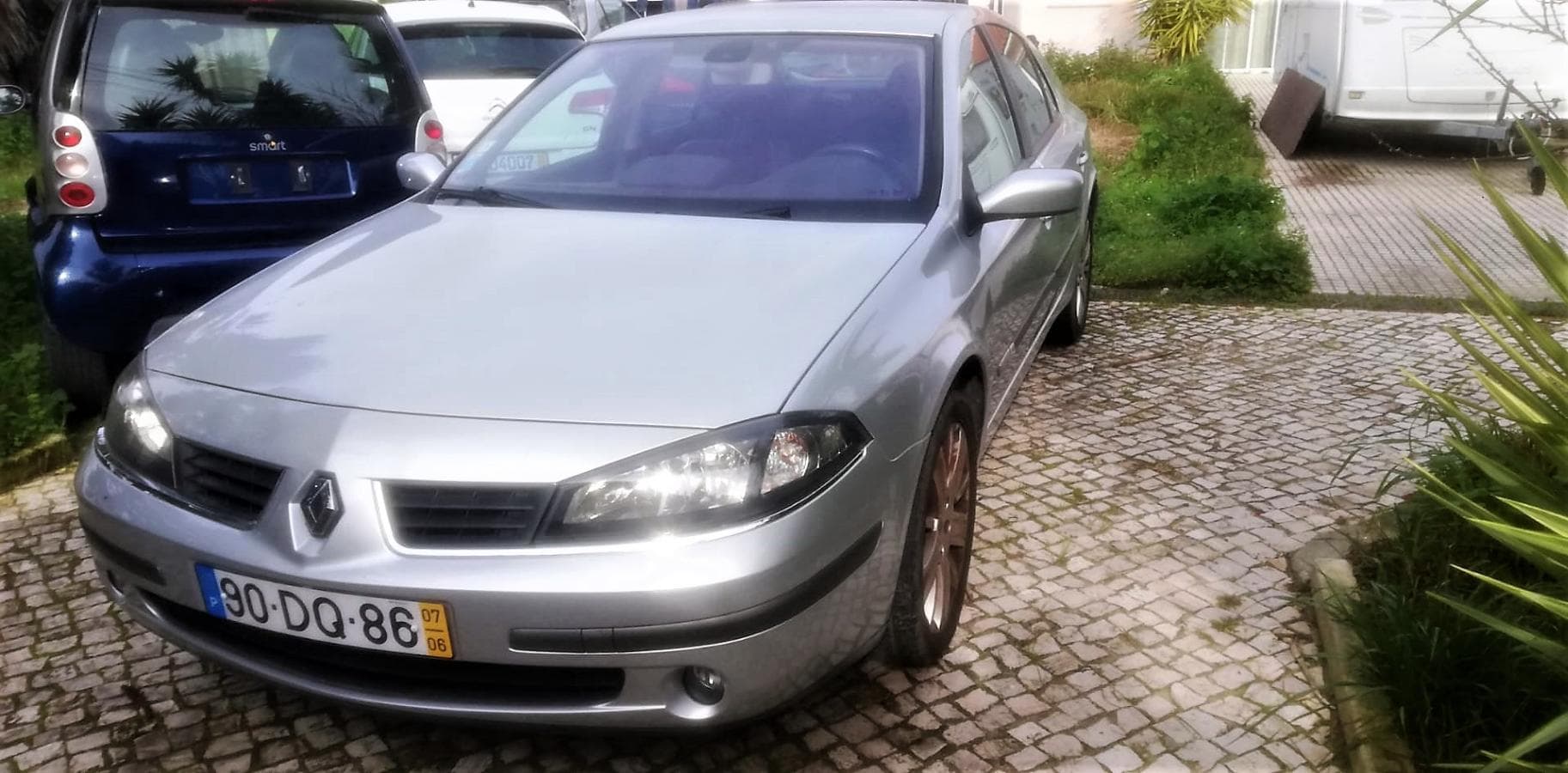 Renault Laguna 1.9 DCI — imagen 1