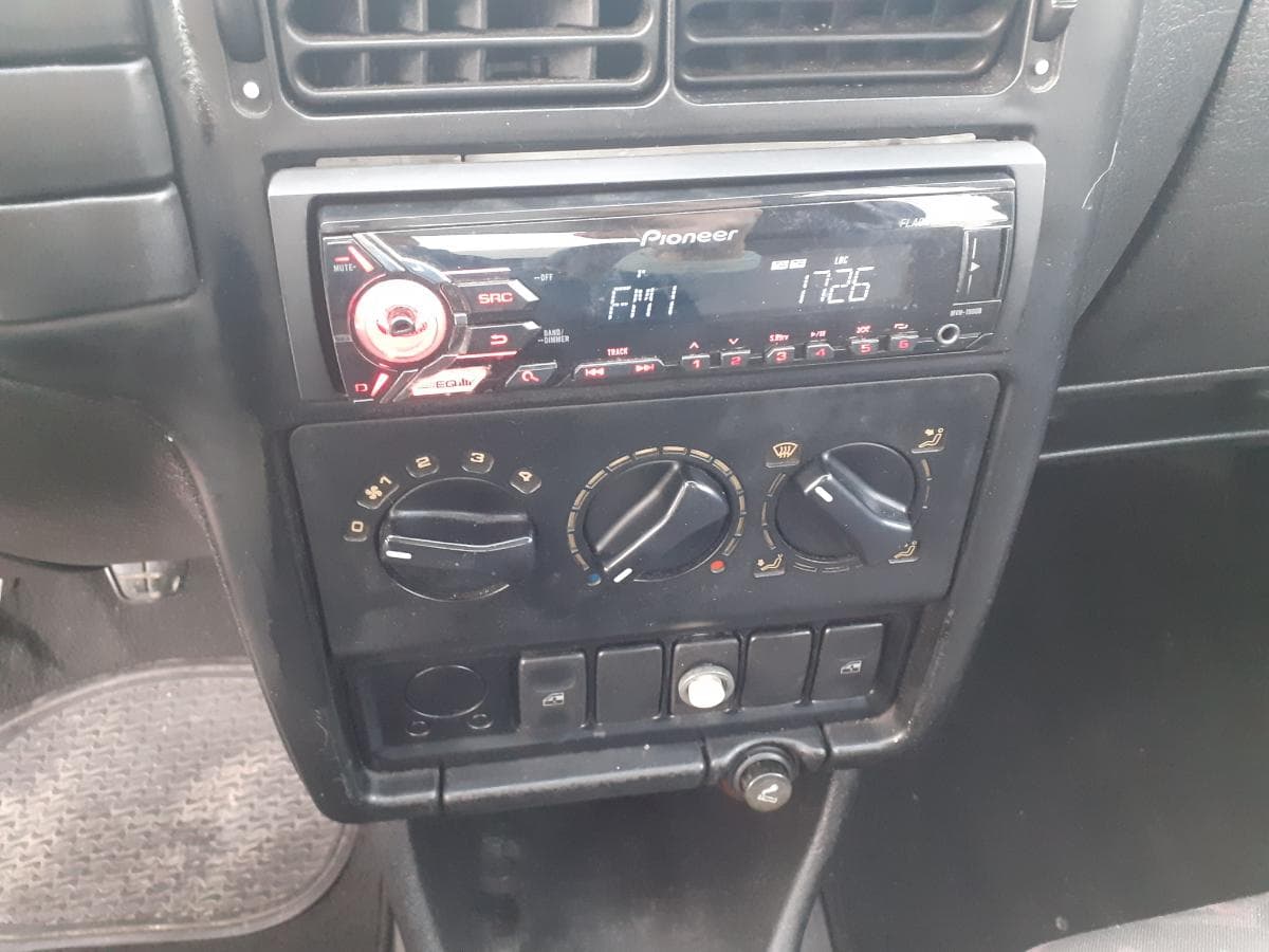 Seat Cordoba 1.4i · Ano 1995 — imagen 17