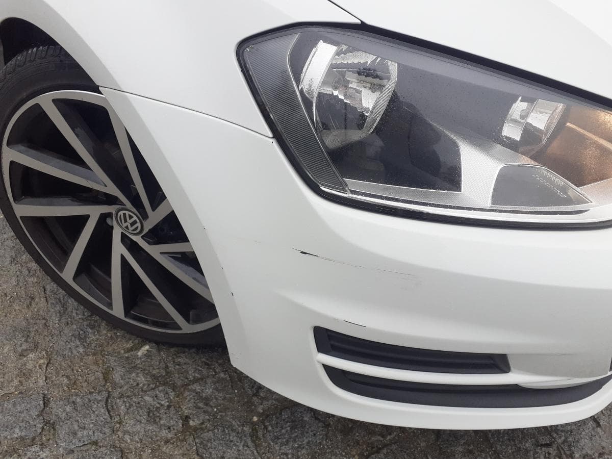 Volkswagen Golf 1.6 TDI · Ano 2014 — image 7