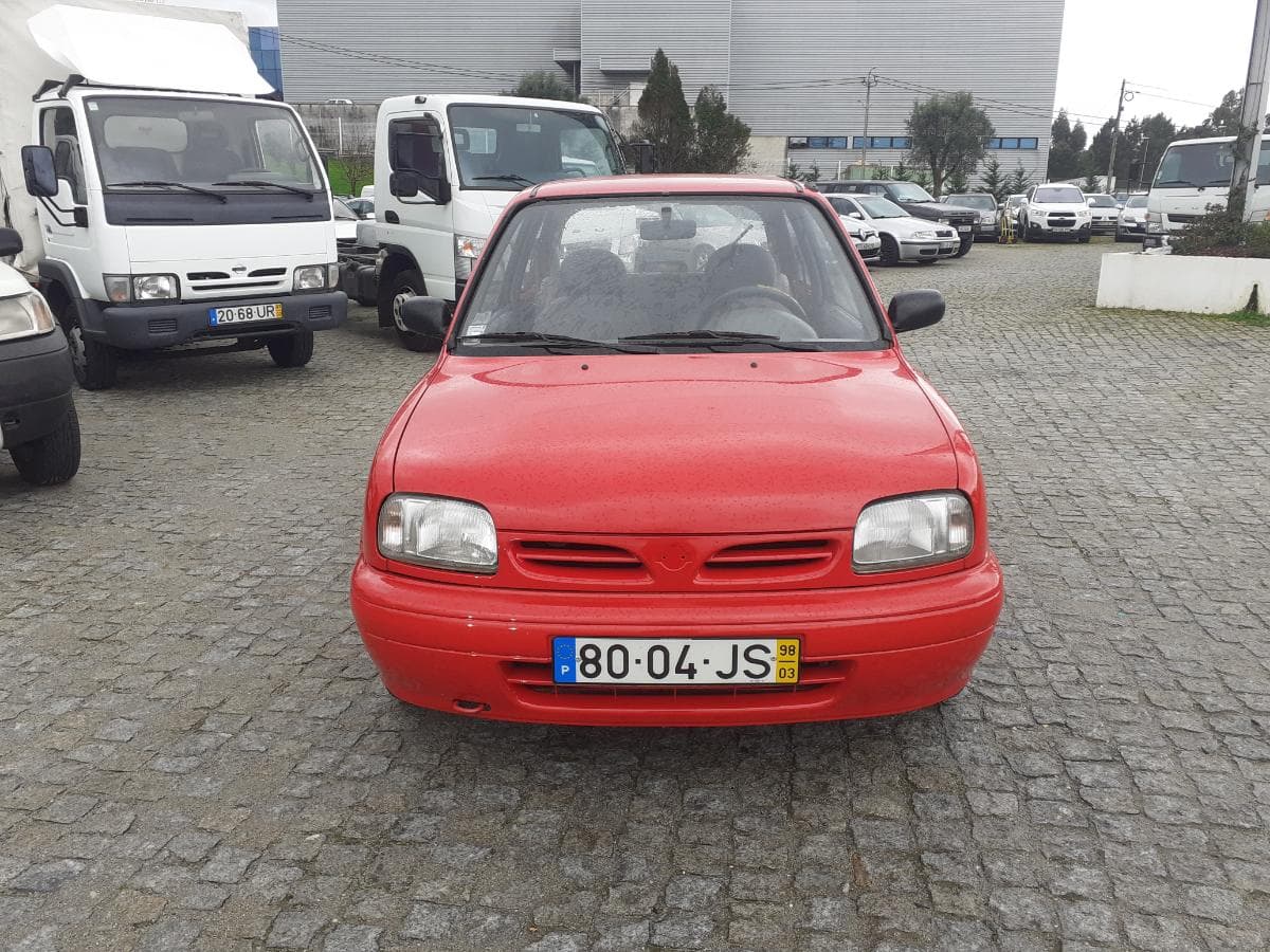 Nissan Micra 1.0i · Ano 1998 — imagen 2