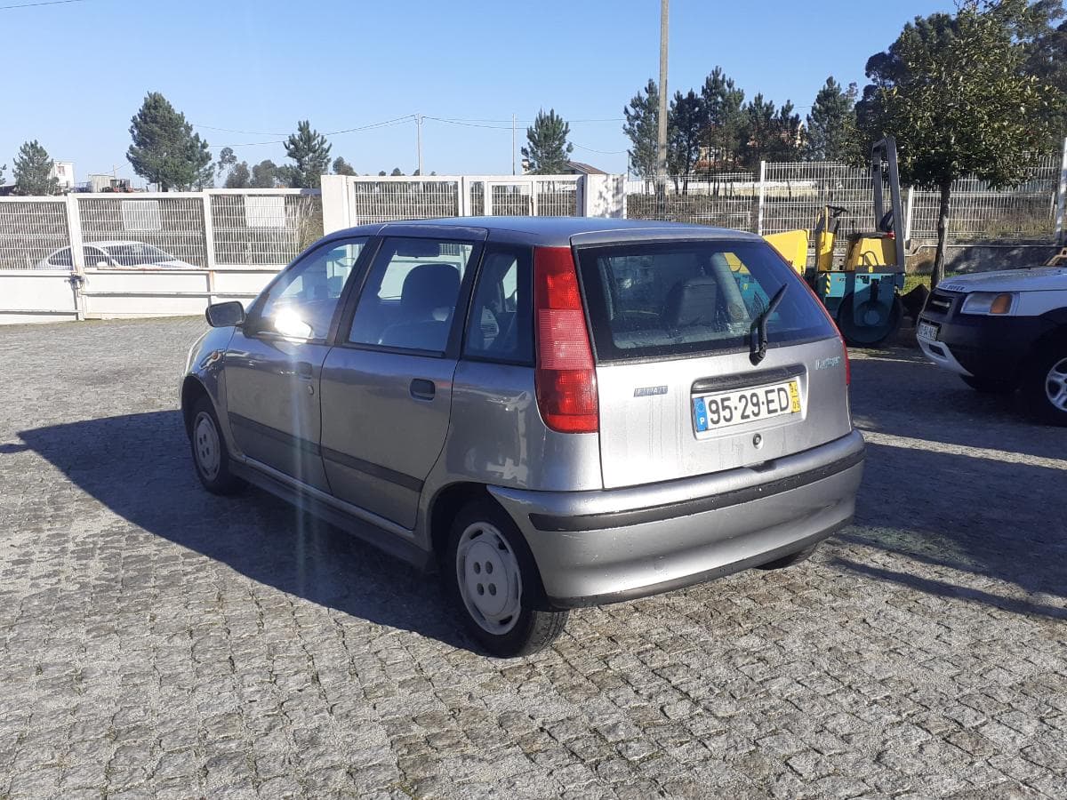 Fiat Punto 1.2 · Ano 1994 — imagen 6
