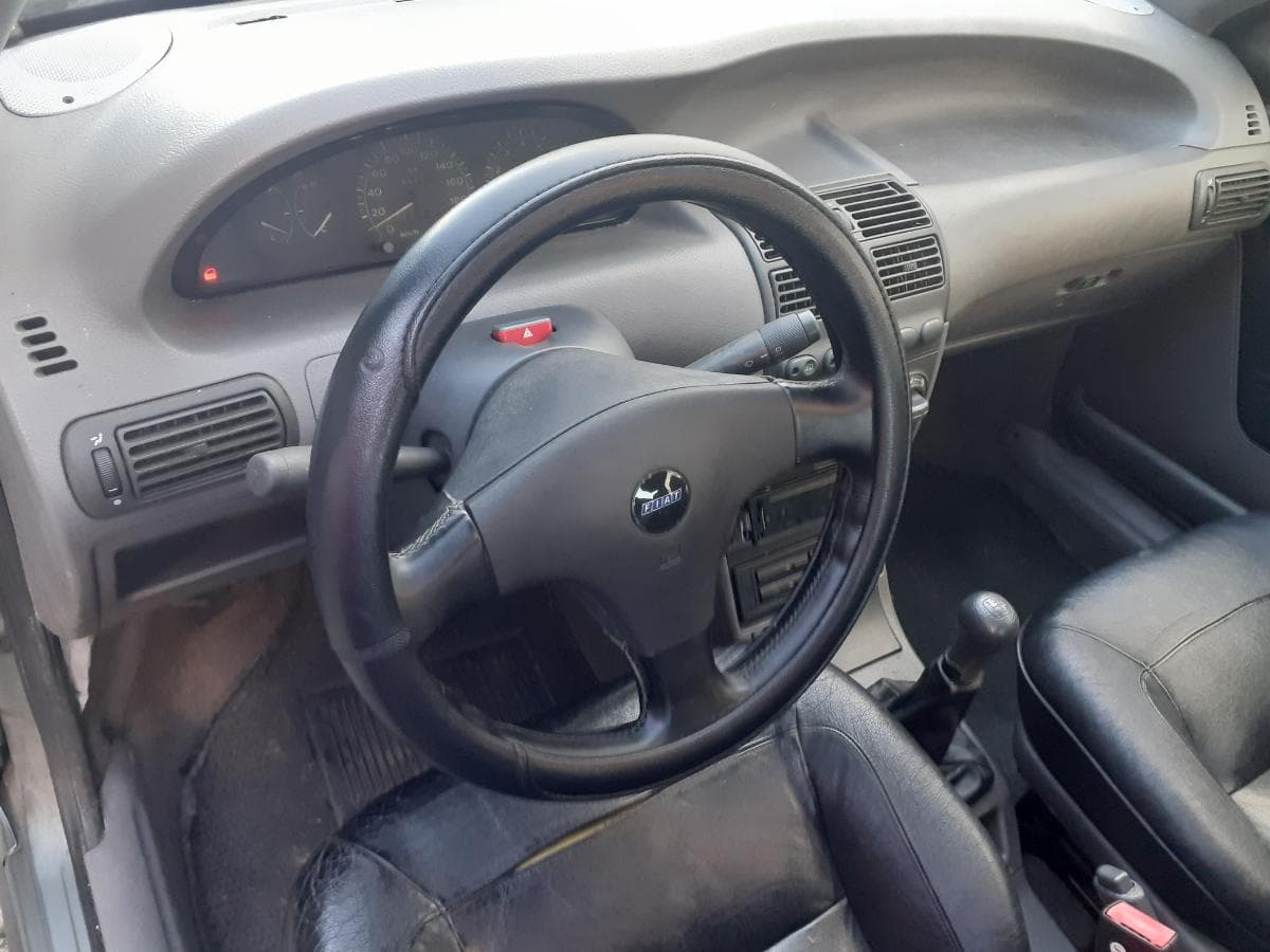 Fiat Punto 1.2 · Ano 1994 — imagen 14