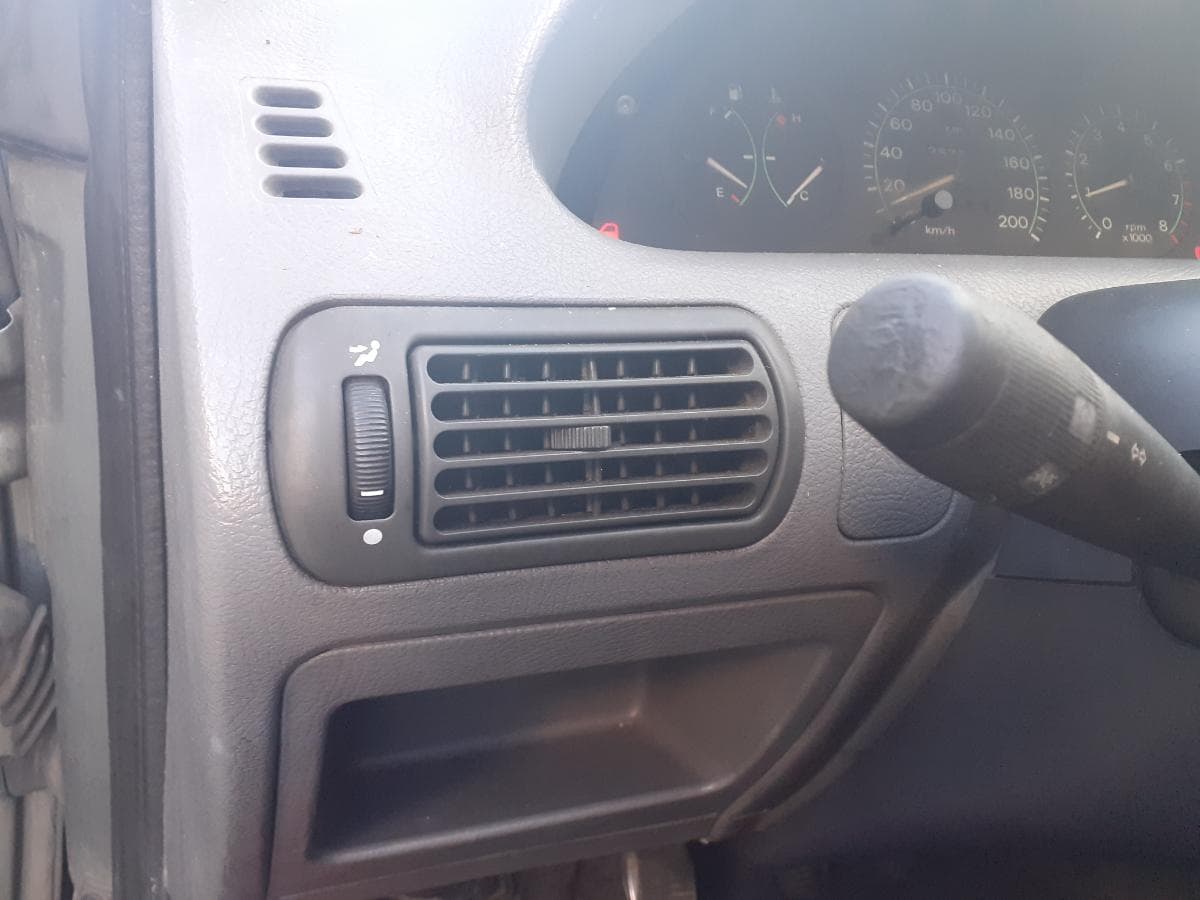Fiat Punto 1.2 · Ano 1994 — imagen 18