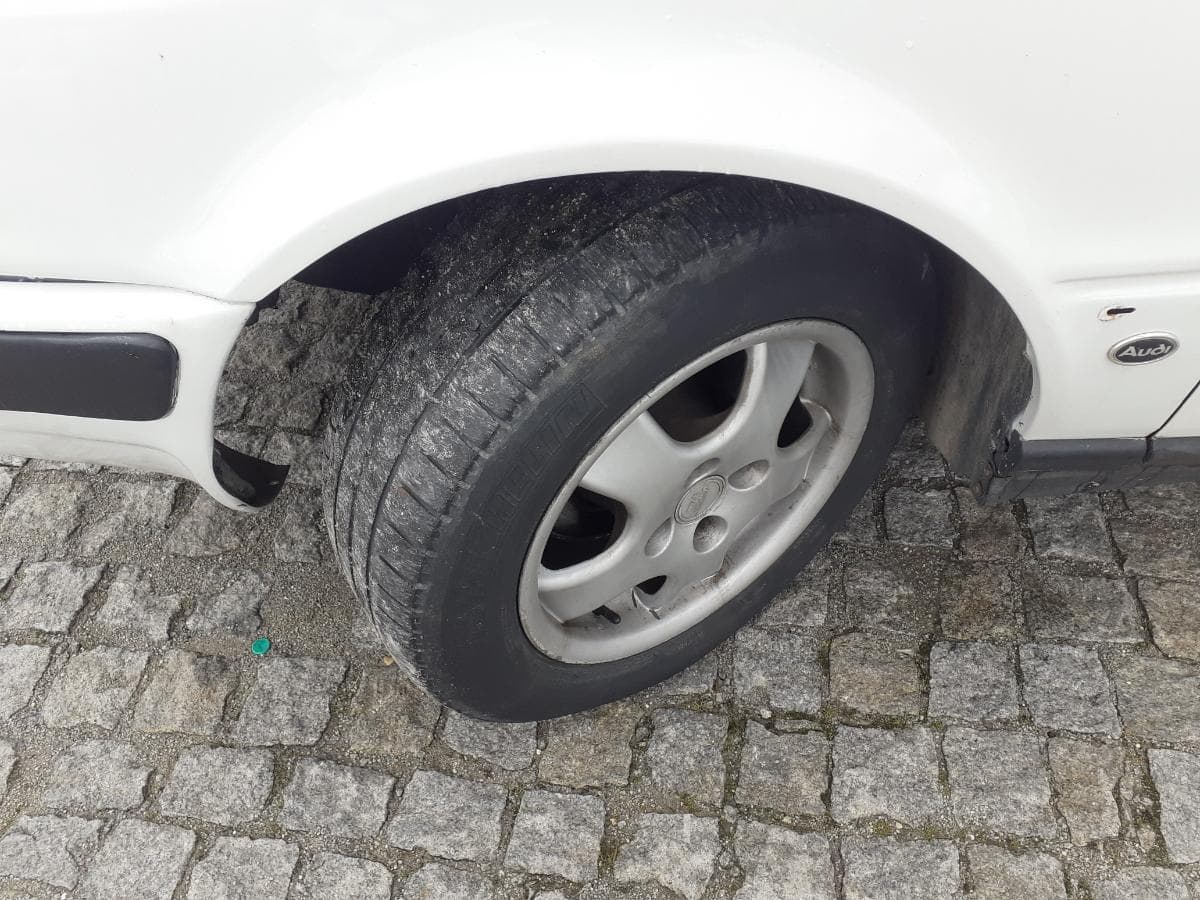 Audi 80 1.9TDI · Ano 1993 — image 7