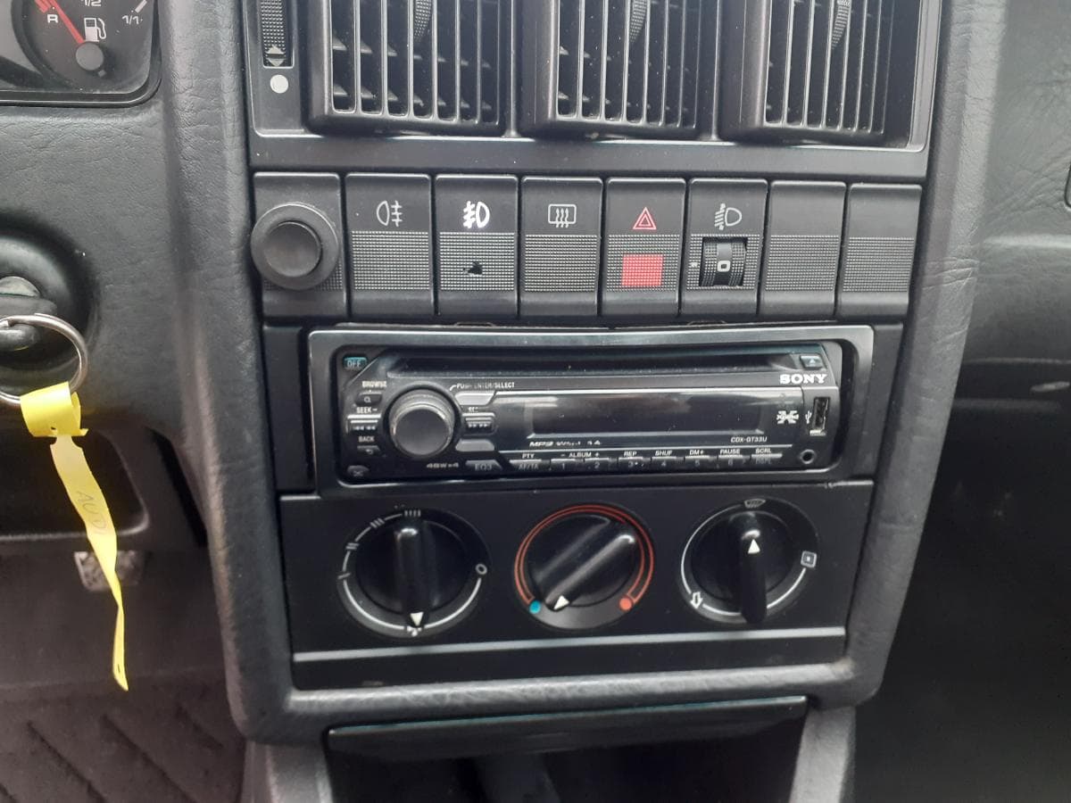 Audi 80 1.9TDI · Ano 1993 — image 14