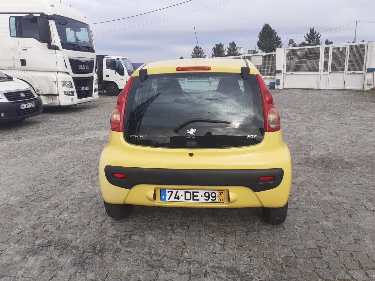 Peugeot 107 1.0 · Ano 2007 — image 5