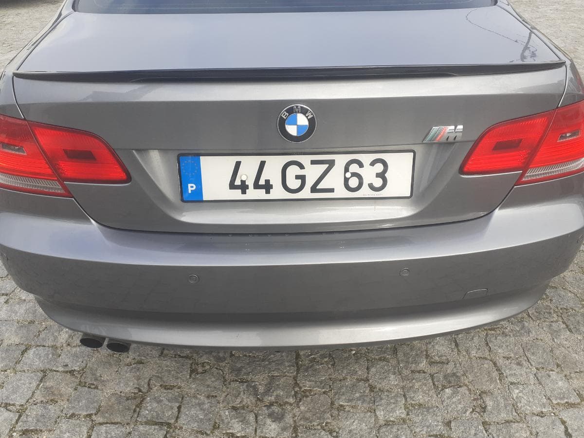 BMW 325D Coupé · Ano 2008 — image 7