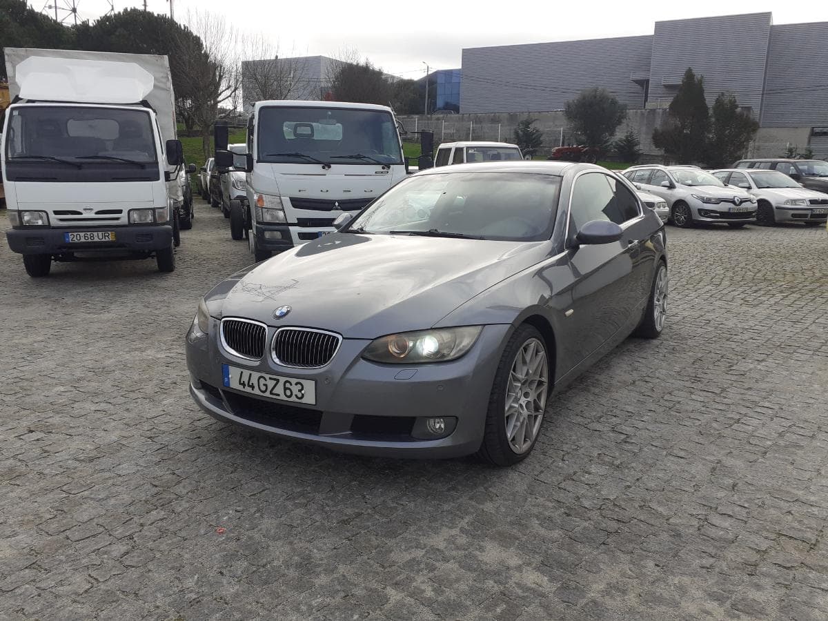 BMW 325D Coupé · Ano 2008 — image 1