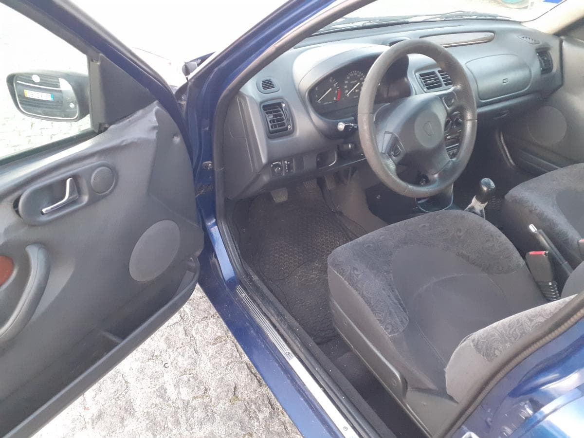Rover 200 · Ano 1999 — imagen 12