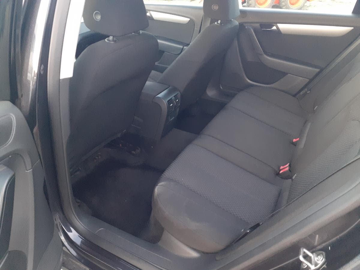 Volkswagen 1.6 TDI · Ano 2011 — imagen 14