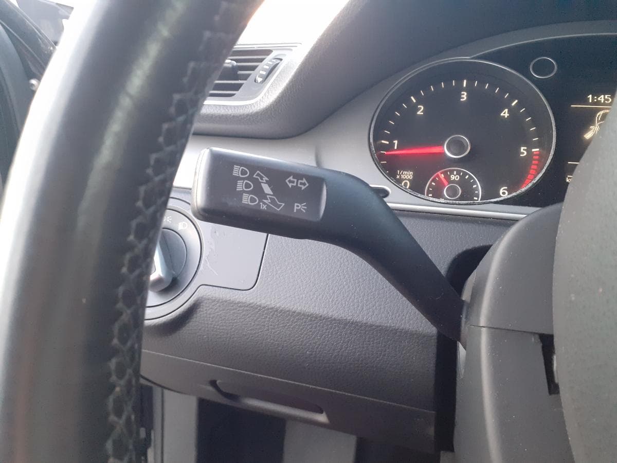 Volkswagen 1.6 TDI · Ano 2011 — imagen 19