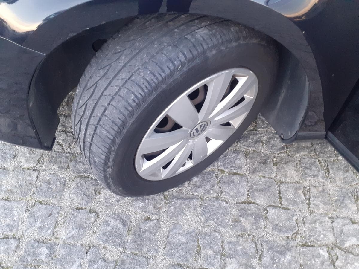Volkswagen 1.6 TDI · Ano 2011 — imagen 11