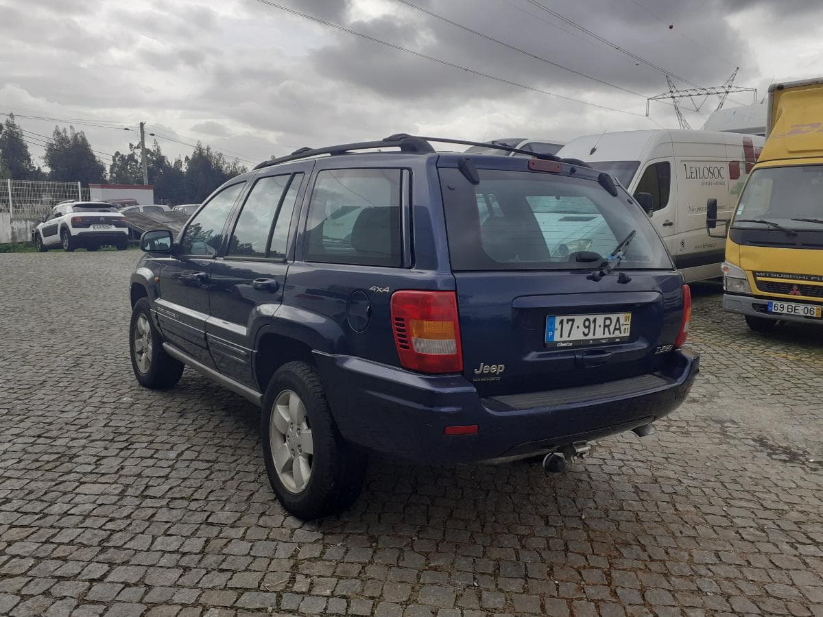 Jeep Grand Cherokee 3.1 TD 4x4 · Ano 2001 — image 4